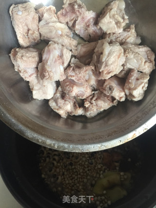 夏至消暑汤 一 冬瓜排骨汤的做法步骤：4