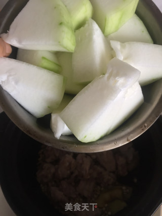 夏至消暑汤 一 冬瓜排骨汤的做法步骤：5