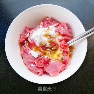 下酒菜水煮牛肉的做法步骤：3