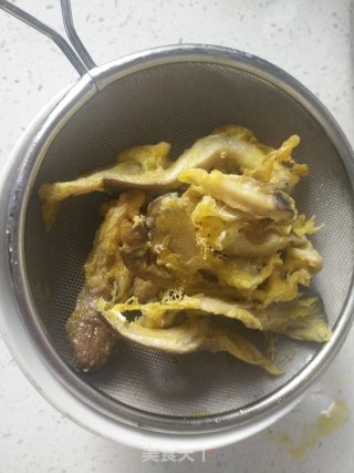 油炸平菇的做法步骤：8