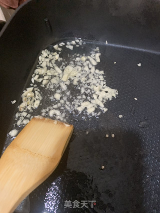 清炒红米苋的做法步骤：3