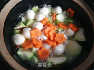 丝瓜炖鱼丸的做法步骤：8