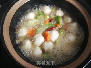丝瓜炖鱼丸的做法步骤：9