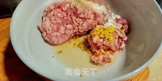 苦瓜肉盅的做法步骤：1