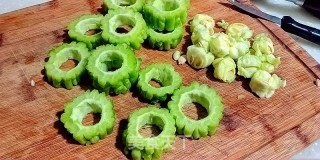 苦瓜肉盅的做法步骤：4