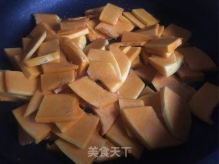 千层南瓜饼的做法步骤：2