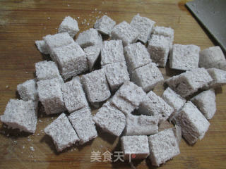 开洋青椒炒高粱馒头的做法步骤：2