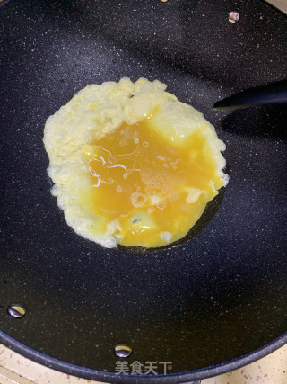 玉米蛋炒饭的做法步骤：3