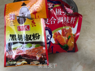 烤鸡胸肉的做法步骤：2