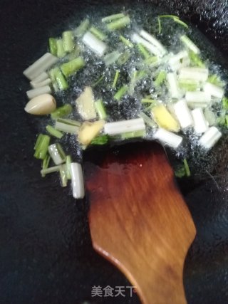 秘制糖醋排骨的做法步骤：4