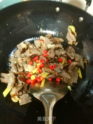 香炒猪舌头的做法步骤：9