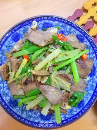 香炒猪舌头的做法步骤：13