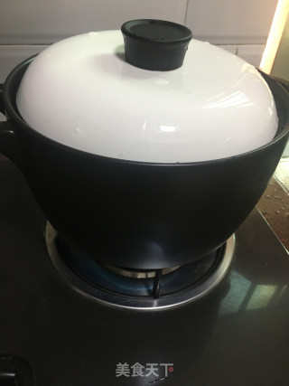 润肺止咳汤的做法步骤：7