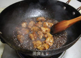 糖醋排骨的做法步骤：3