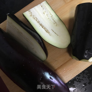 肉末茄子的做法步骤：1