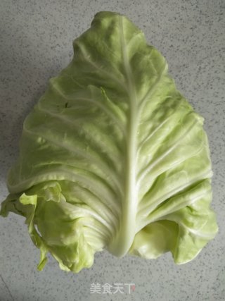 手撕包菜的做法步骤：1