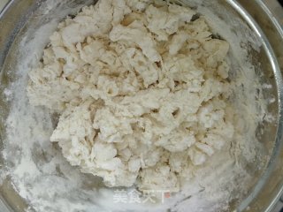 葱油饼的做法步骤：1