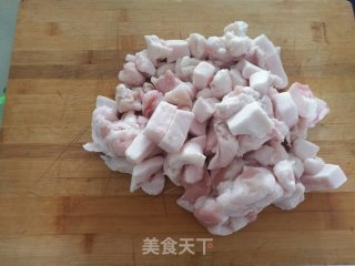 炼猪油的做法步骤：1