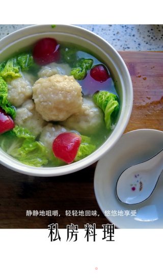 龙利鱼肉大丸子的做法步骤：5