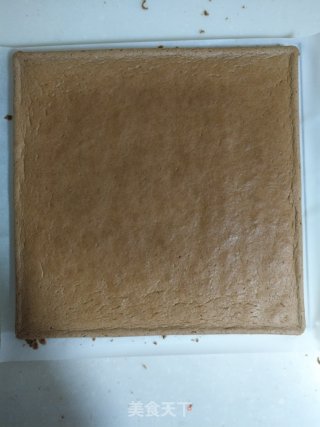 巧克力脆皮蛋糕卷的做法步骤：11