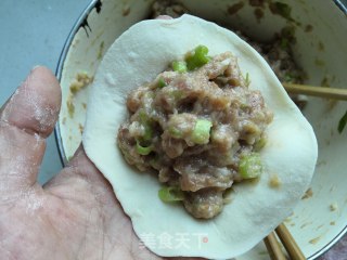 猪肉大葱包子的做法步骤：12