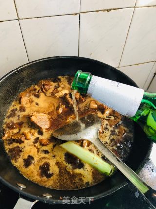 咖喱牛肉饭的做法步骤：4