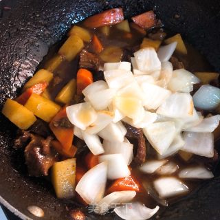咖喱牛肉饭的做法步骤：8