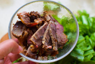 青菜牛肉的做法步骤：2