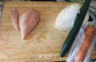 追逐记忆中的那份鸡丝凉面的做法步骤：1