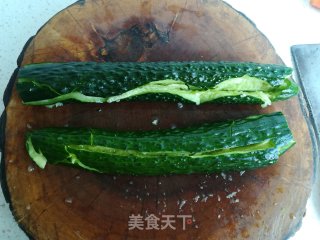 拍黄瓜的做法步骤：1