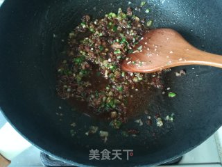 梅干菜肉饼的做法步骤：4