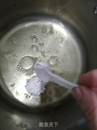 十寸戚风蛋糕的做法步骤：8