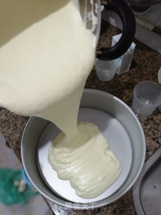 十寸戚风蛋糕的做法步骤：12