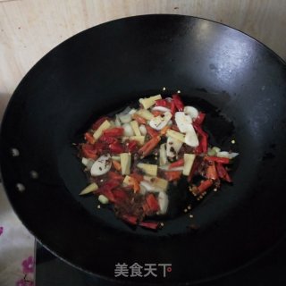 干煸豆角的做法步骤：4