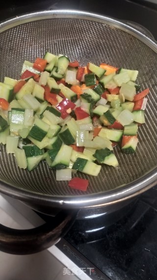 牛肉玉米粒的做法步骤：5