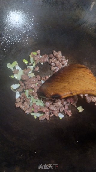 牛肉玉米粒的做法步骤：7