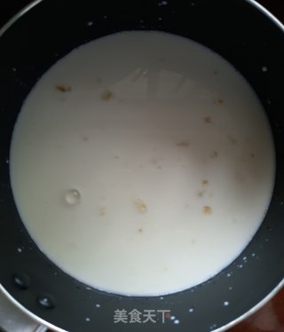 牛奶坚果麦片的做法步骤：2