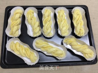 椰蓉麻花辫面包的做法步骤：18