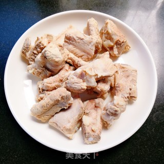 可乐烧排骨的做法步骤：4
