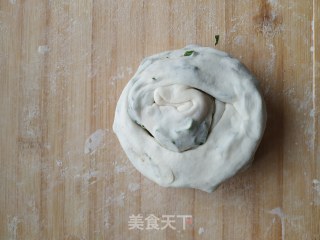 葱花油酥饼的做法步骤：6