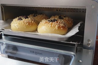 蓝莓酥粒面包的做法步骤：9