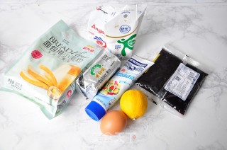 柠檬紫薯面包的做法步骤：1
