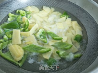 青椒土豆片的做法步骤：5