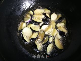 青椒烧茄子的做法步骤：5