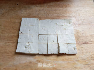 蚝油焖豆腐的做法步骤：2