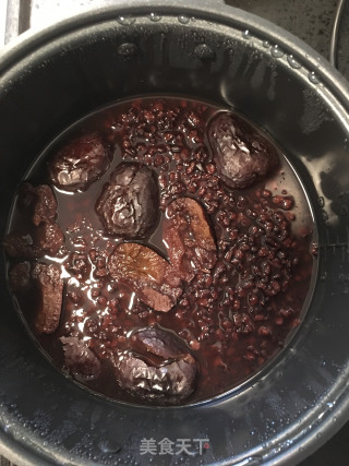 红枣紫米粥的做法步骤：5