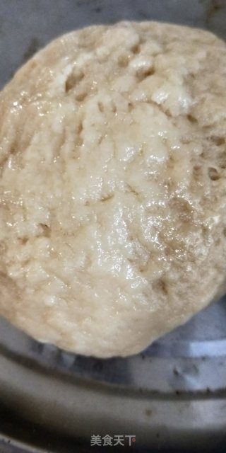 蛋黄酥的做法步骤：1