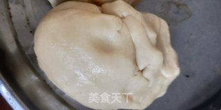 蛋黄酥的做法步骤：2