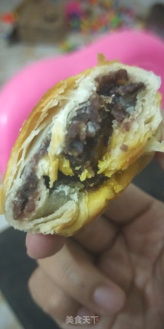 蛋黄酥的做法步骤：12