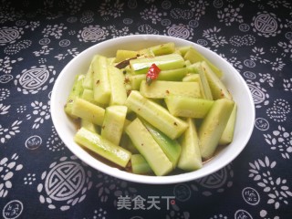 油泼黄瓜条的做法步骤：8